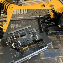 RC Lesu 1/14 ET26 Front Shovel Excavator
