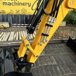 RC Lesu Kurzheckbagger ET26L 1/14