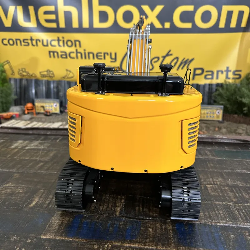 RC Lesu Kurzheckbagger ET26L 1/14