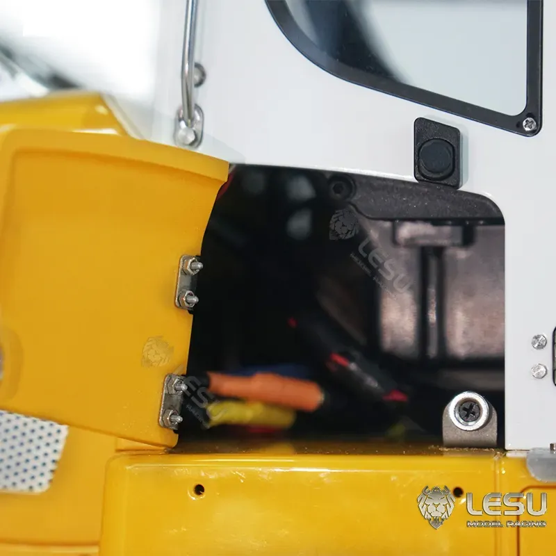 Lesu 1:14 Laderaupe LR636 RTR Premium version