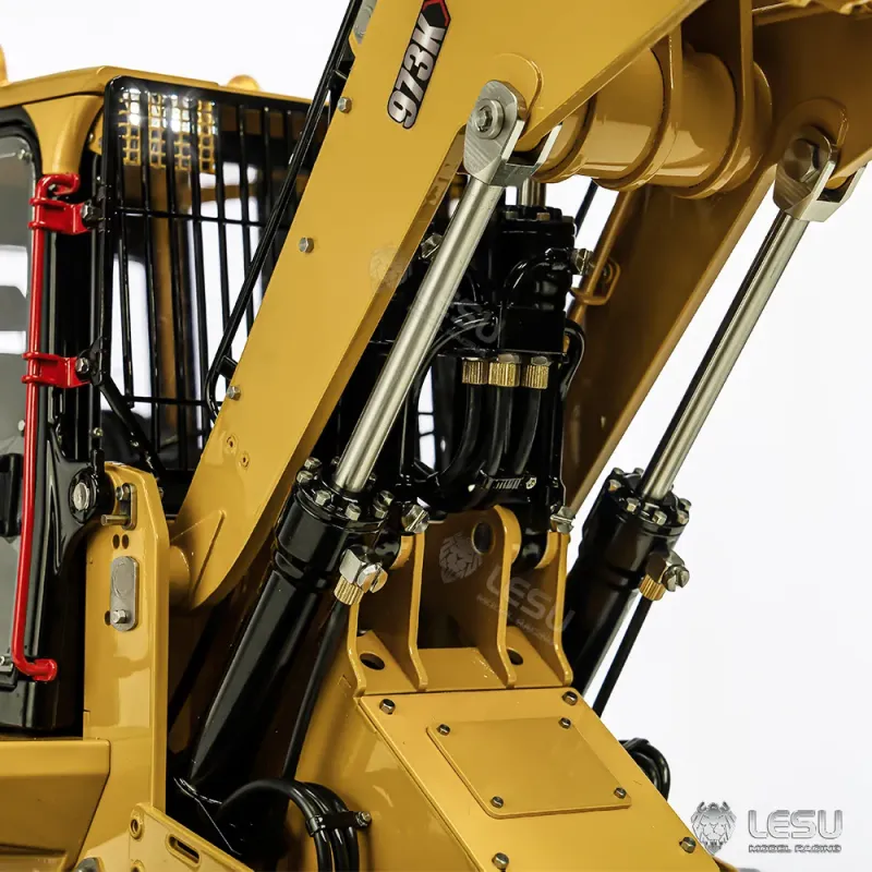 RC Bagger Laderaupe Lesu 973K
