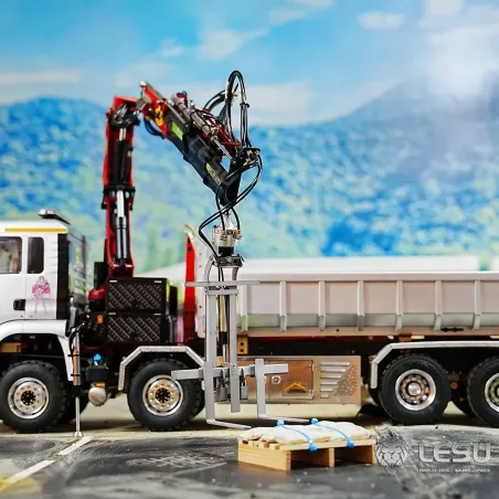 Lesu crane fork hydraulically foldable and rotatable 1:14
