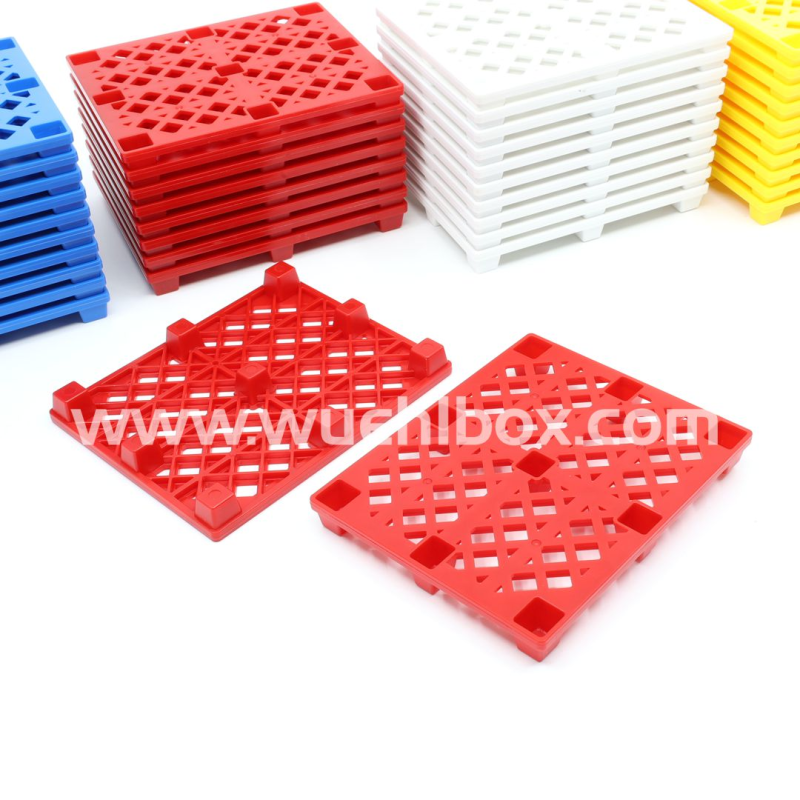 Kunststoff Palette gross 103mm x 128mm x 14mm