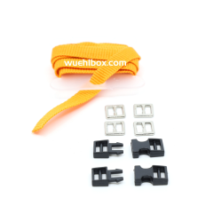 Straps with clip closure