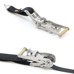 Lashing straps with working ratchet