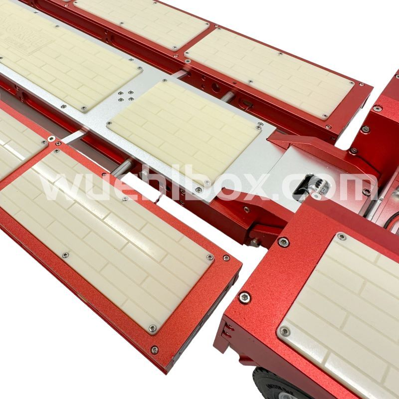 Hydraulic 8-axle low bed trailer with swing axle 1:14