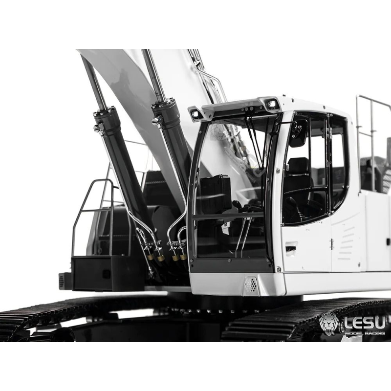 RC Bagger Lesu LR 945