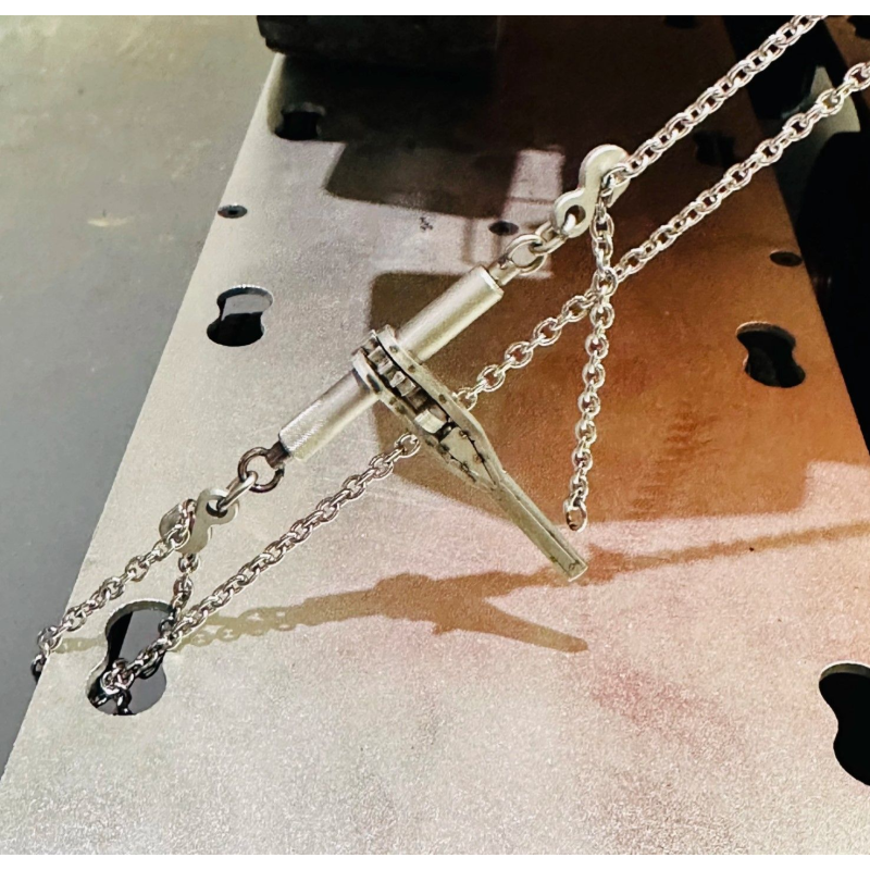 Lashing chain with ratchet tensioner 1:14