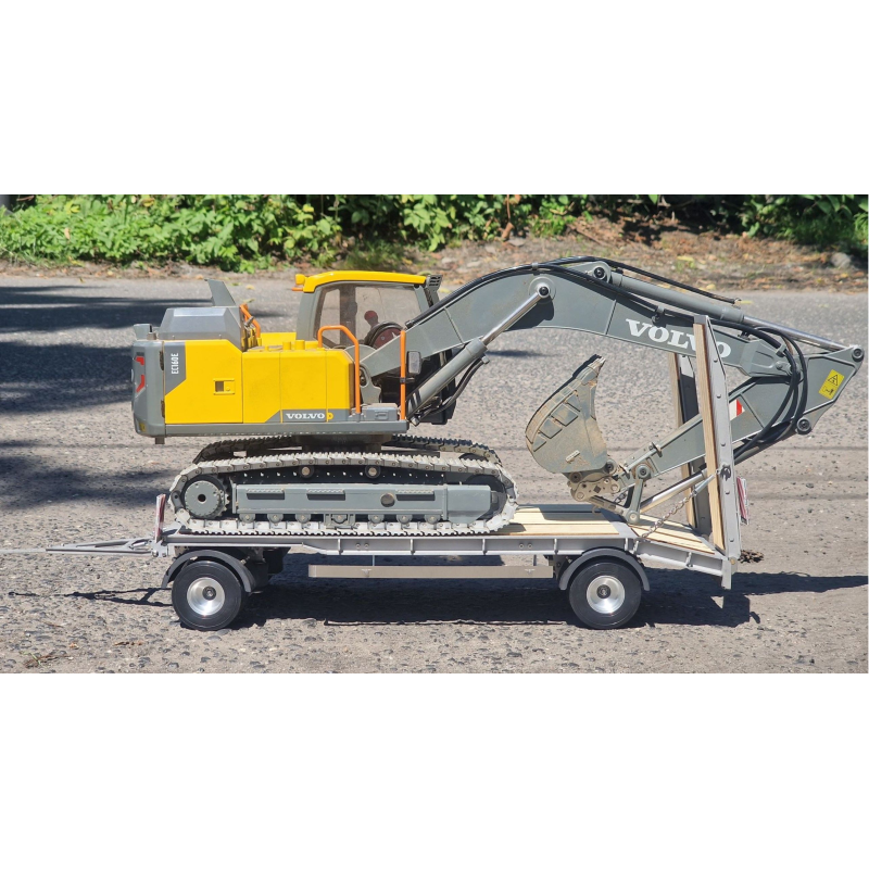 Scale Parts Tieflader Anhänger mit gerader Plattform 2 achs 1:14