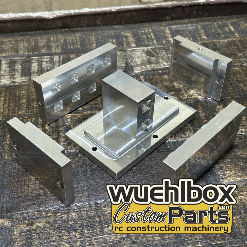 RC Excavator Concrete block mold 1:14